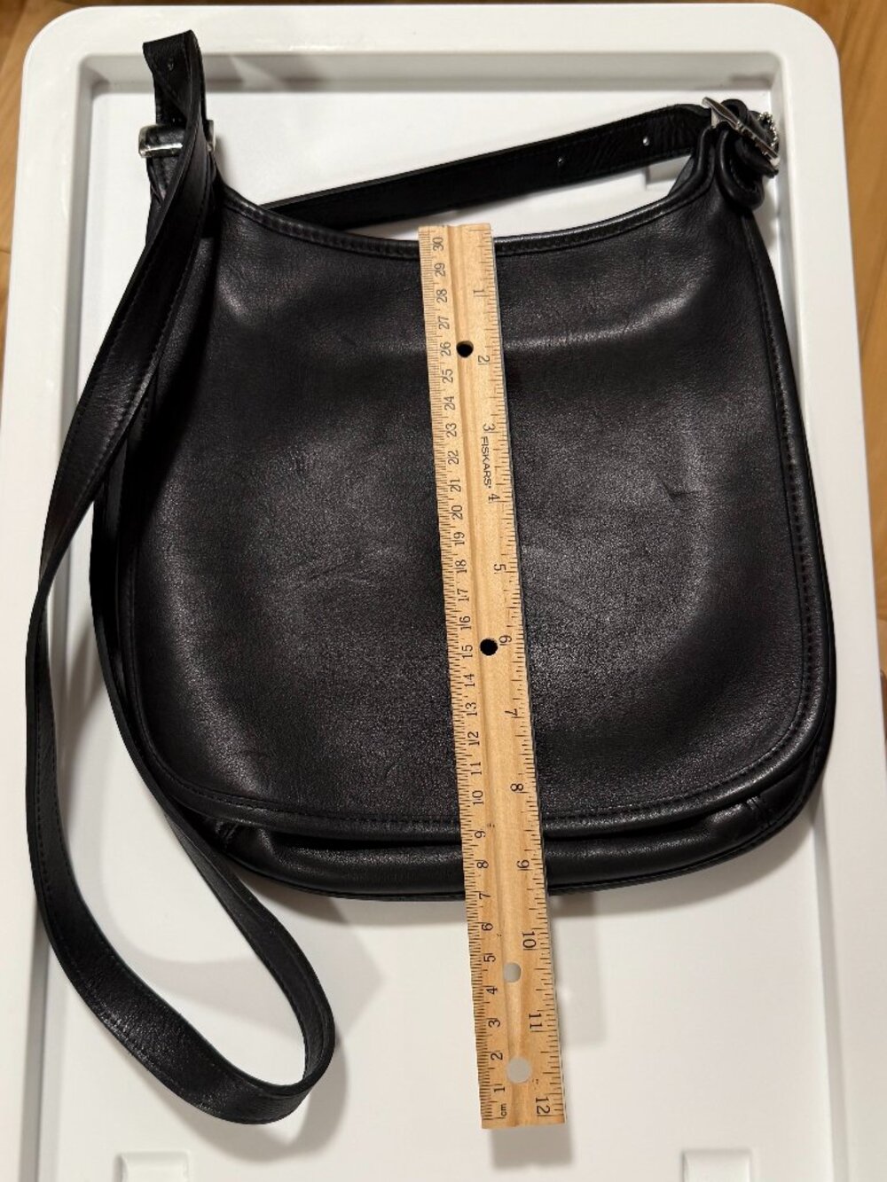 Vintage Coach Black Leather Slim Hippie Flap Saddle Purse Bag 9135 Boho - Picture 9 of 16